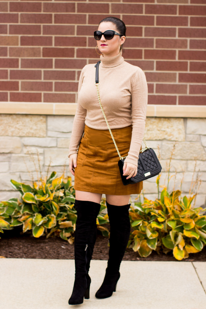 skirt and boots, suede skirt, beige turtleneck, black over the knee boots, casual outfit, fashion blogger, bloggers style, street style,