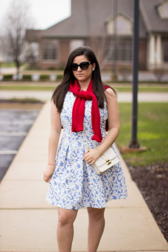 cold spring days, what to wear in cold spring days, blue print dress, red suede boots, preppy outfit, hush puppies boots,