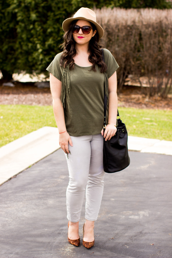 earth tones, gray skinny jeans, leopard pumps, green top, jcpenny fashion, hat, earth tone outfit