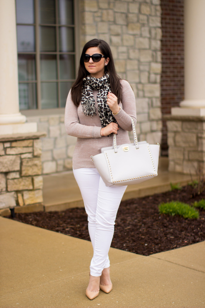 white jeans, leopard scarf, blush top, experess jeans, bcbg handbag, blogger fashion, spring outfit idea