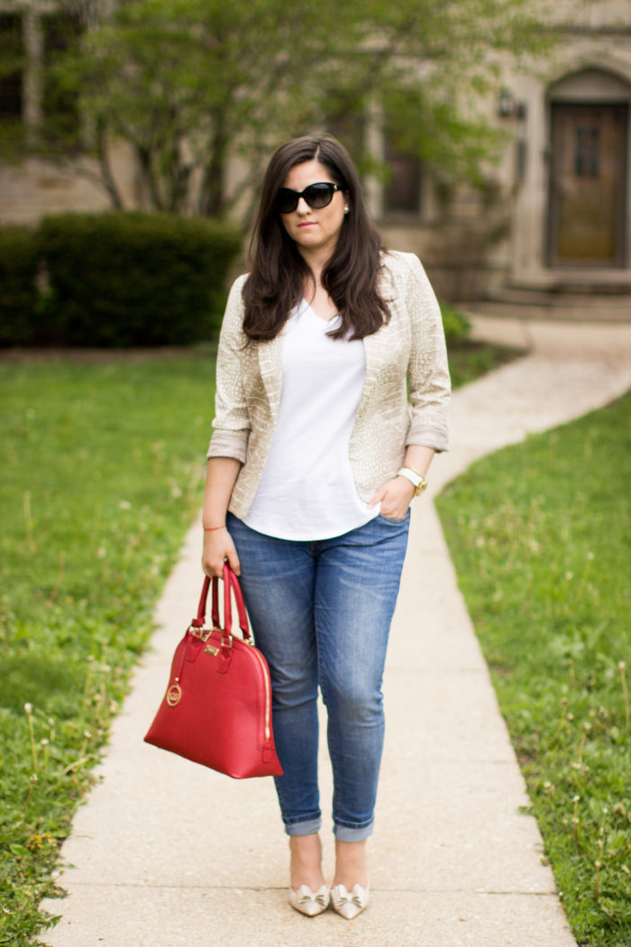 jeans and white tee, how to style jeans for spring, red handbag, spring outfit idea, bow pumps, Betsey Johnson, bcbg