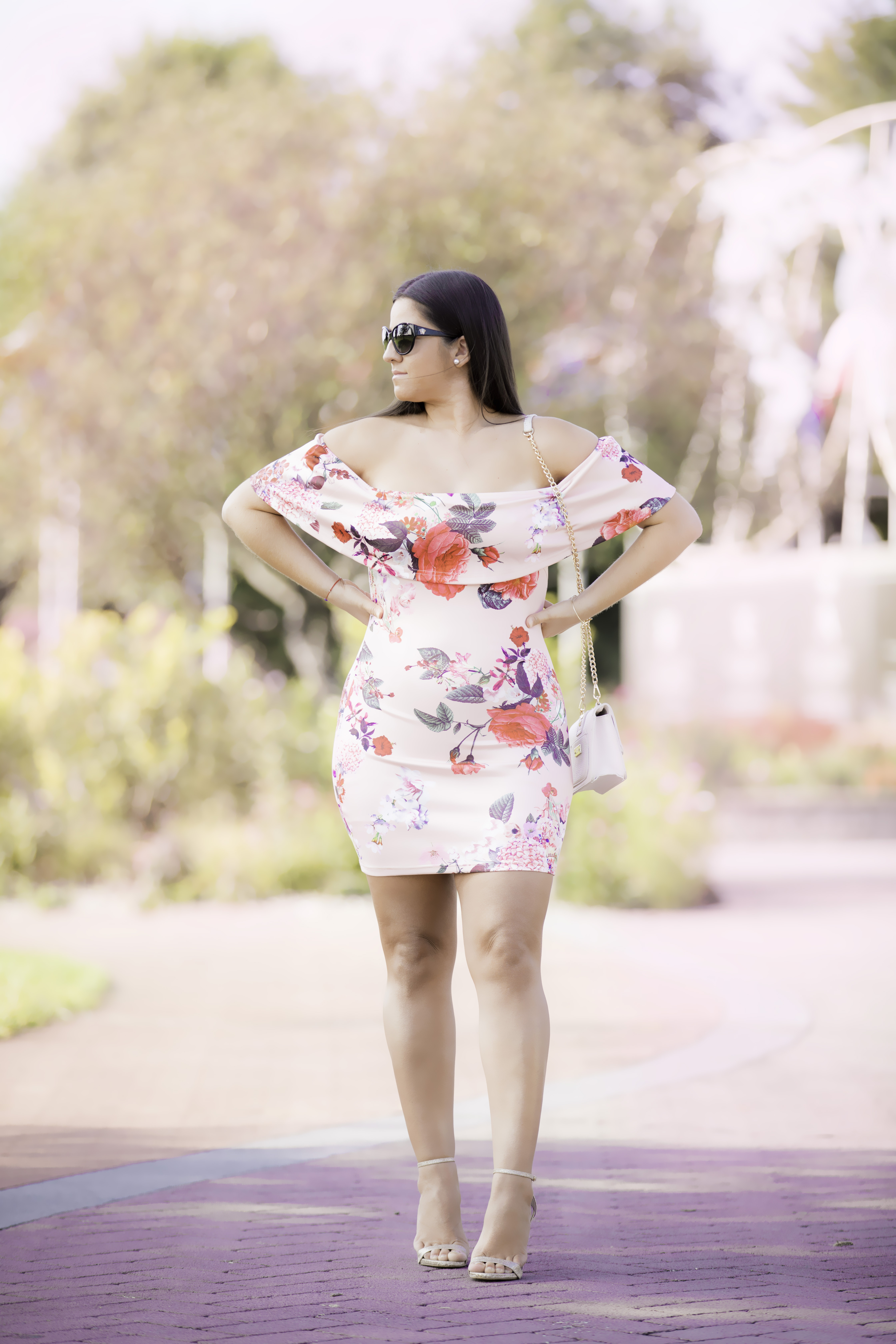 missbella floral dress, bodycon floral dress, date-night outfit idea